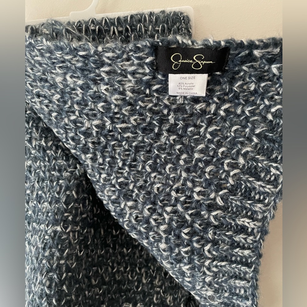 Jessica Simpson Matching Knitted Scarf & Hat Set